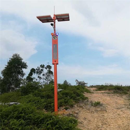 森林防火太阳能监控杆太阳能监控杆澳盾林业安全设备